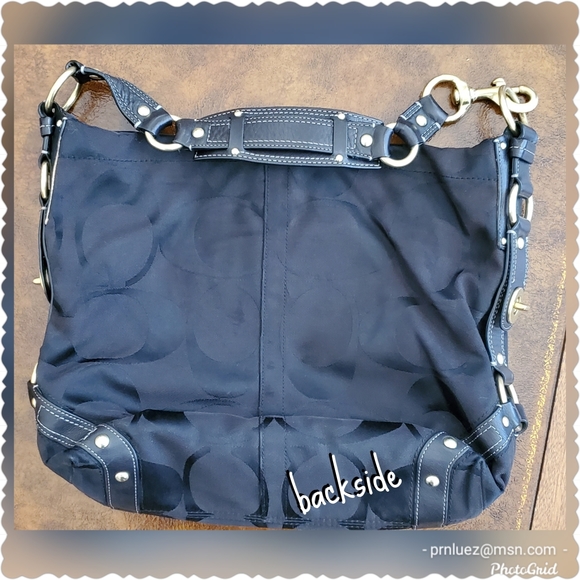 Authentic Coach Carly Signature Tote - Picture 2 of 9